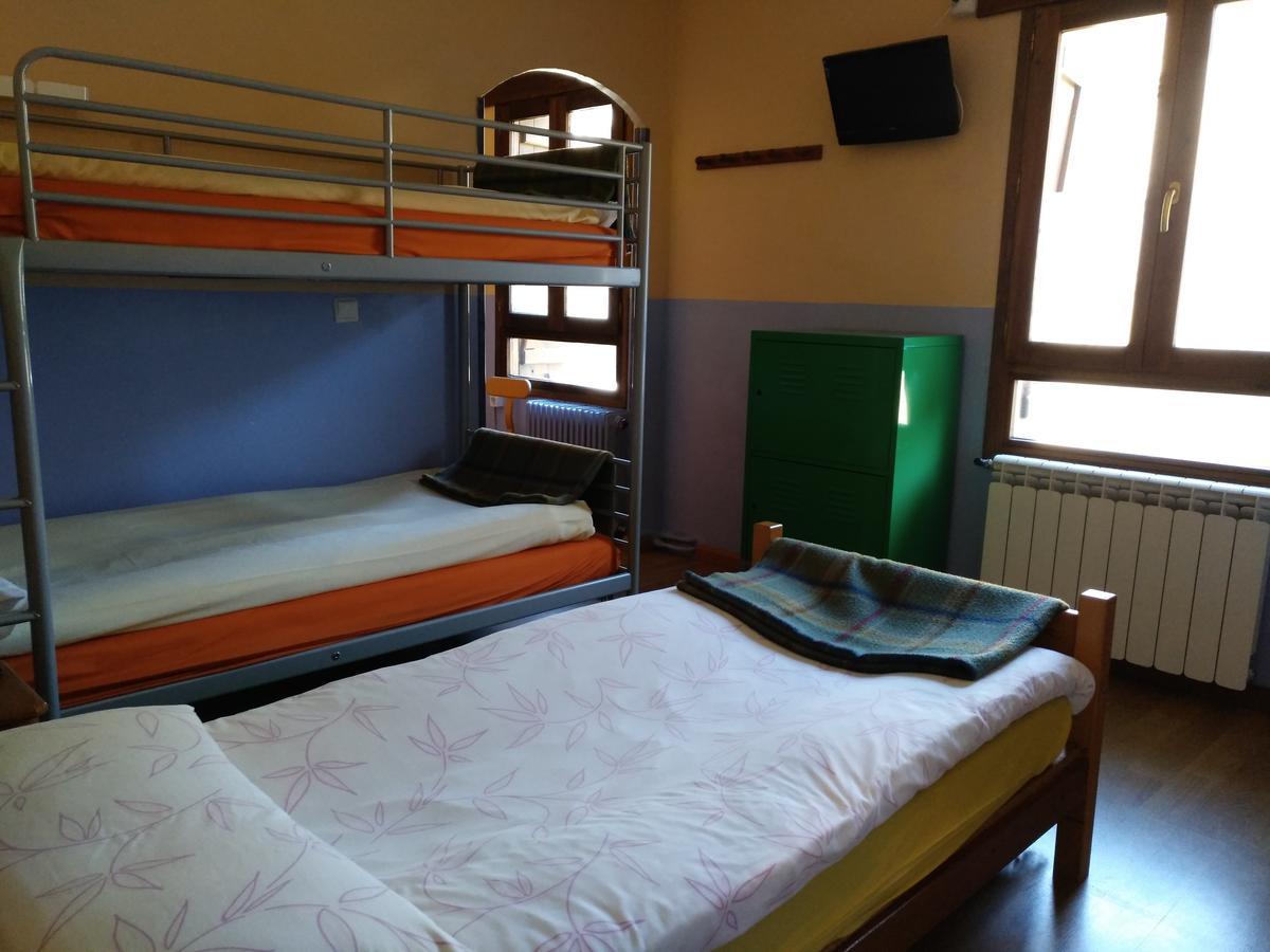 Albergue El Ultimo Bucardo Linas de Broto Екстер'єр фото