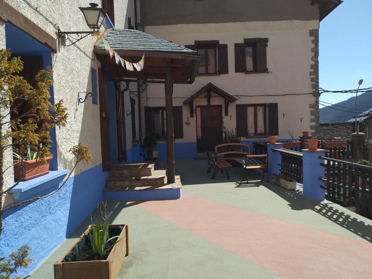 Albergue El Ultimo Bucardo Linas de Broto Екстер'єр фото